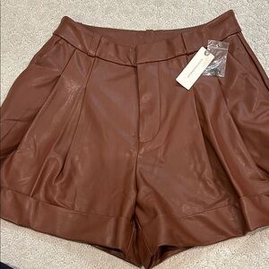 Maeve Brown Leather Women Shorts, size 4, NWT